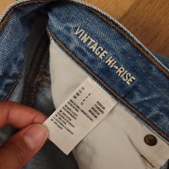 American Eagle 2 tone raw hem jeans - Picture 7 of 13